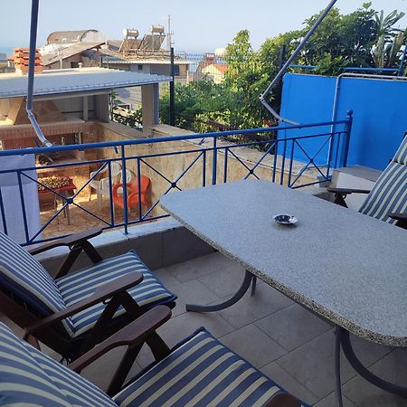 Hotel Bella Vista à Himarë Extérieur photo