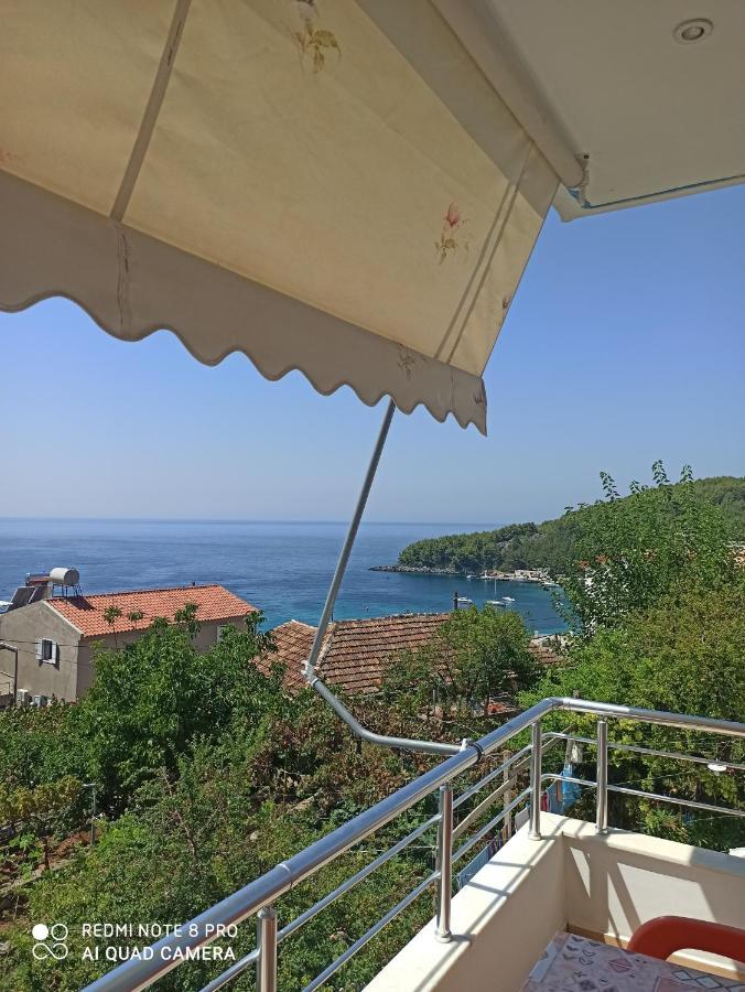 Hotel Bella Vista à Himarë Extérieur photo