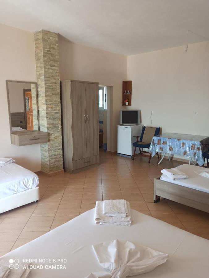 Hotel Bella Vista à Himarë Extérieur photo