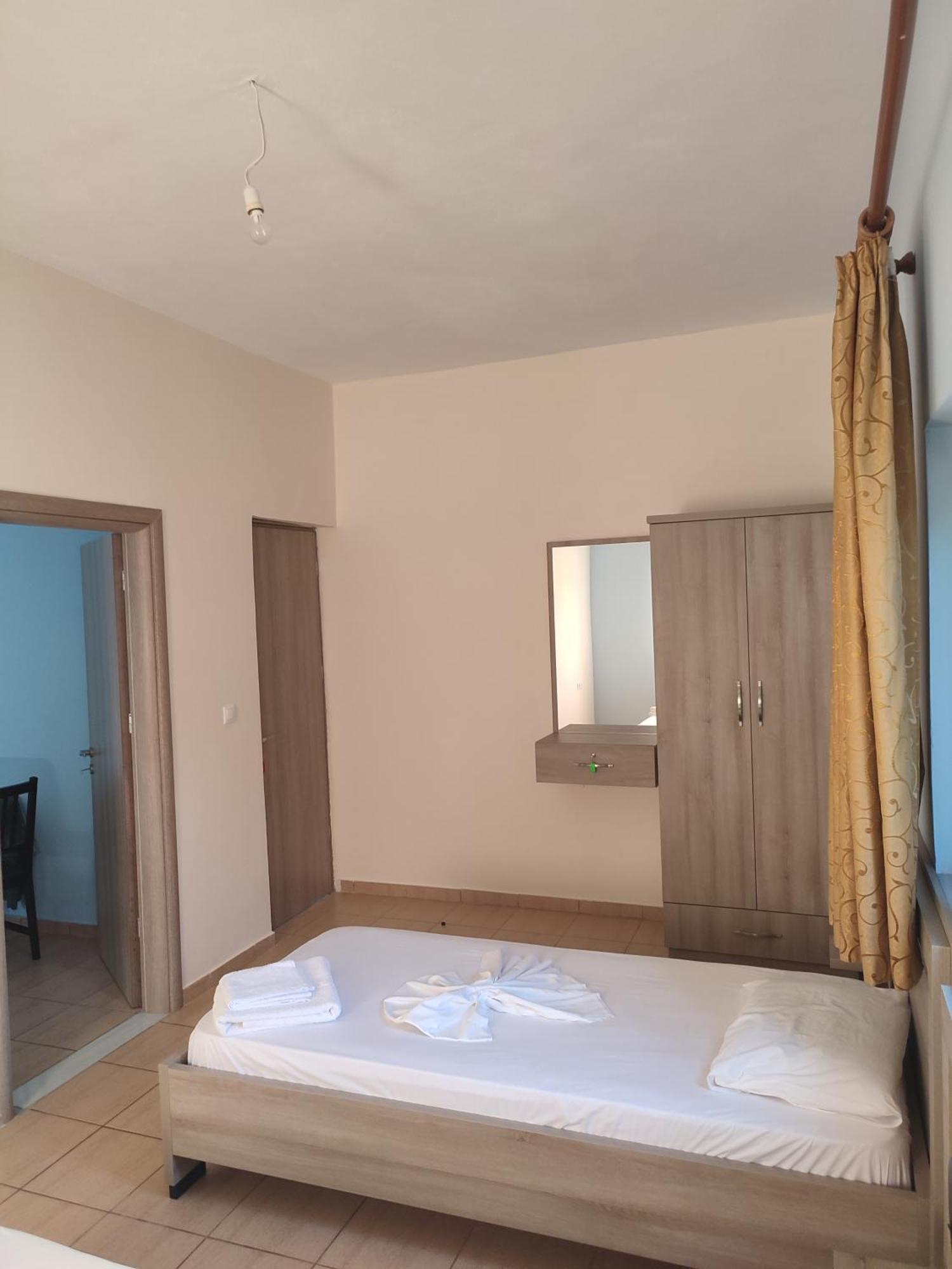 Hotel Bella Vista à Himarë Extérieur photo